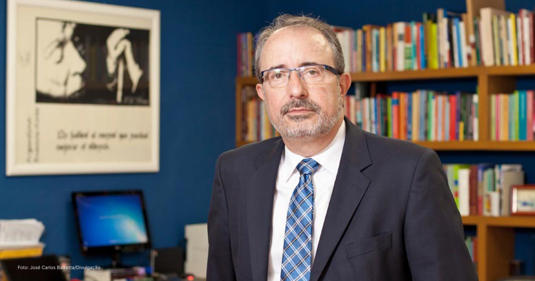 Um papo com José Castilho